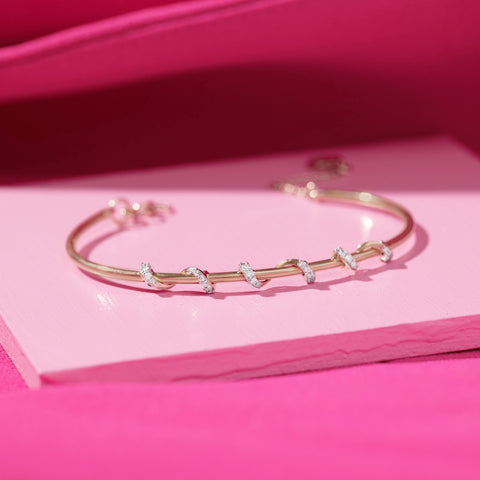 Ribbon Twist Diamond Bracelet