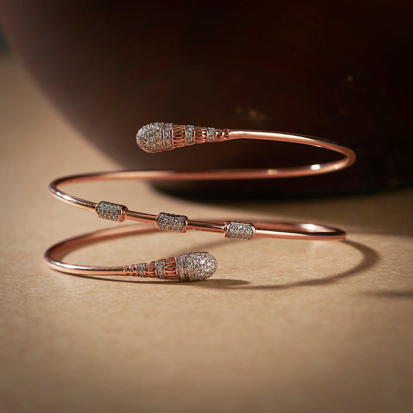 Akansha Spiral Diamond Bracelet