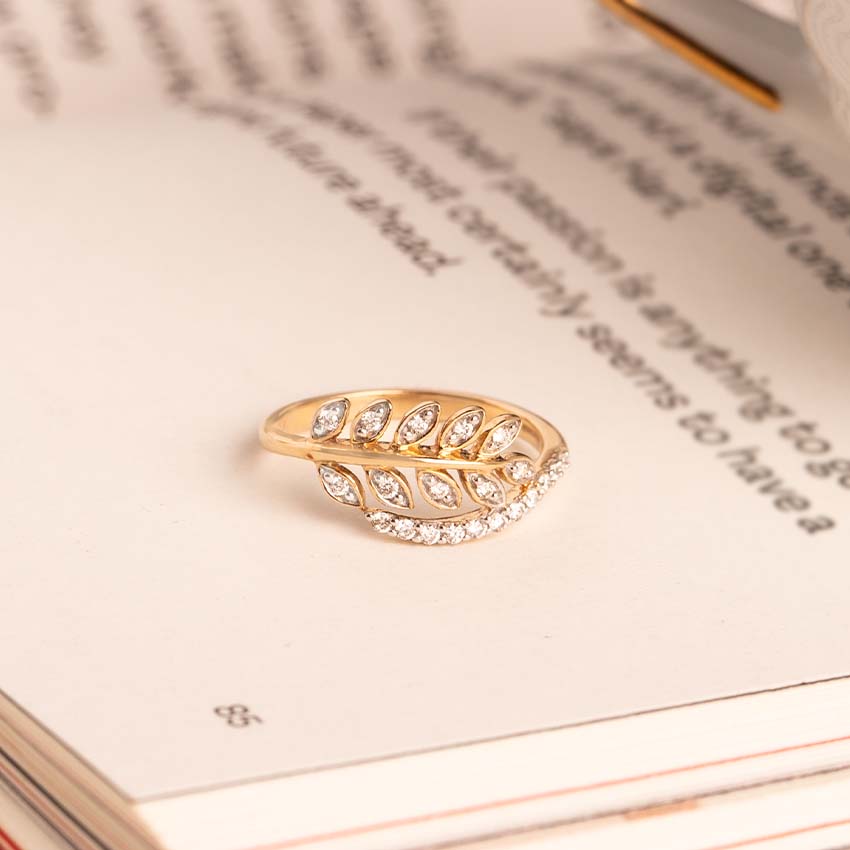 Glinting Leaves Diamond Ring
