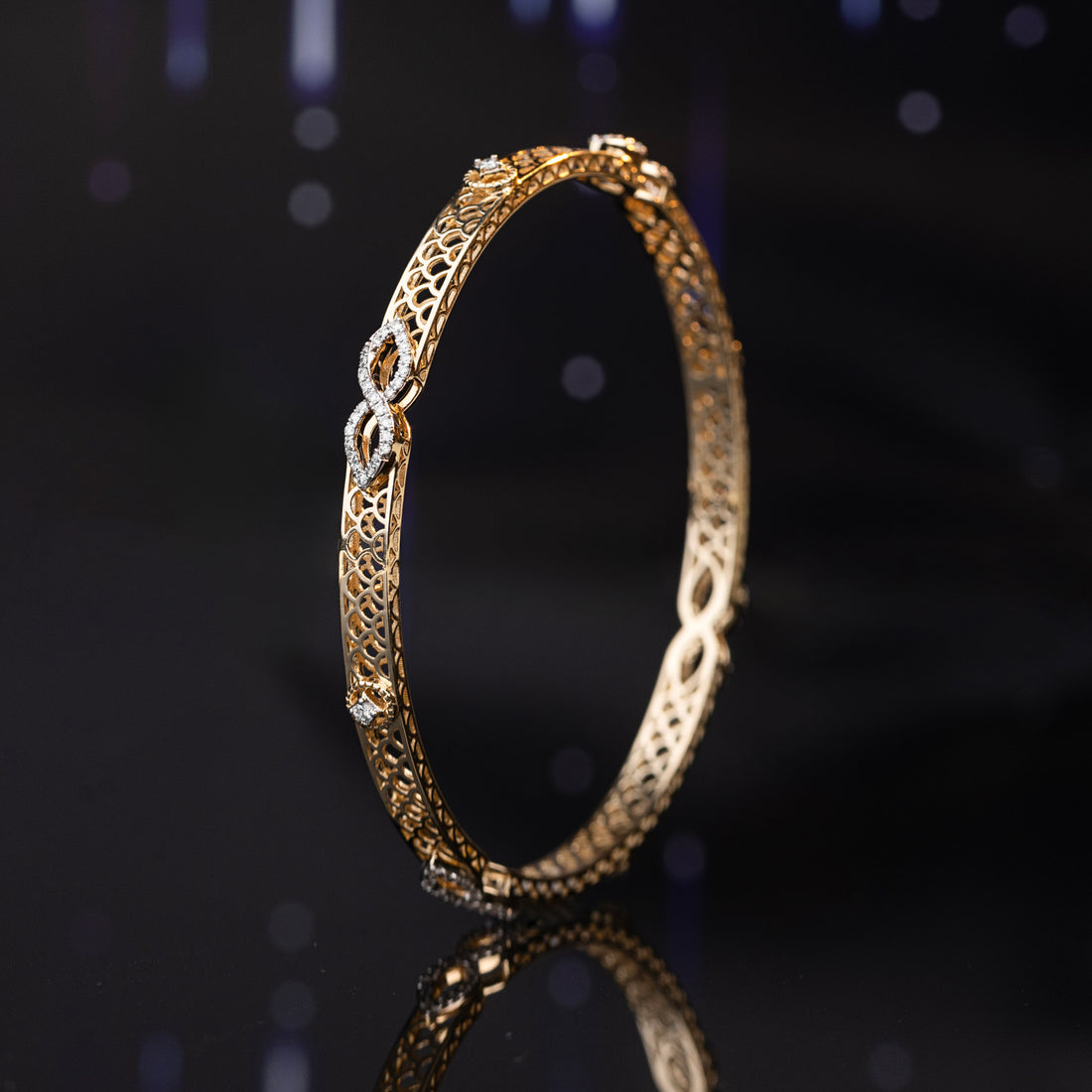 Shimmering Matrix Diamond Bangle