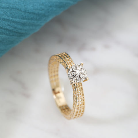 Mesh Cluster Diamond Ring