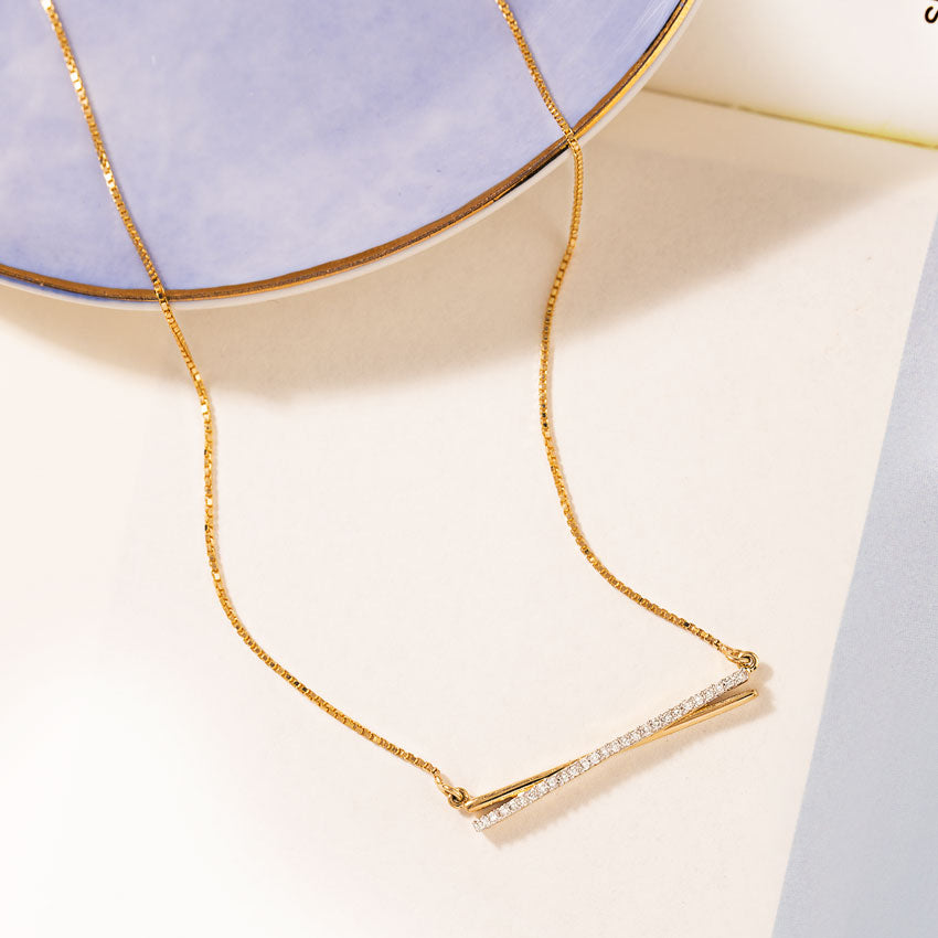 Amore Bar Diamond Necklace