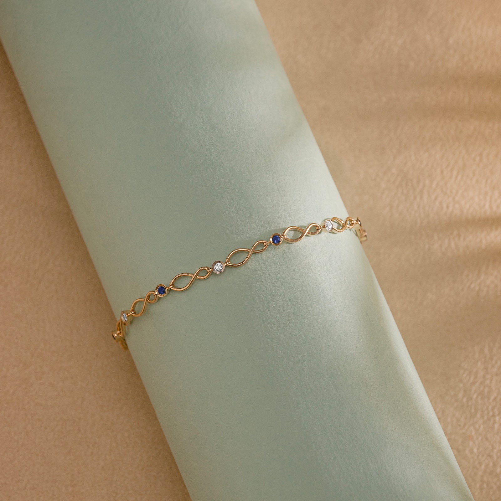 Shimmery Sauve Gemstone Chain Bracelet