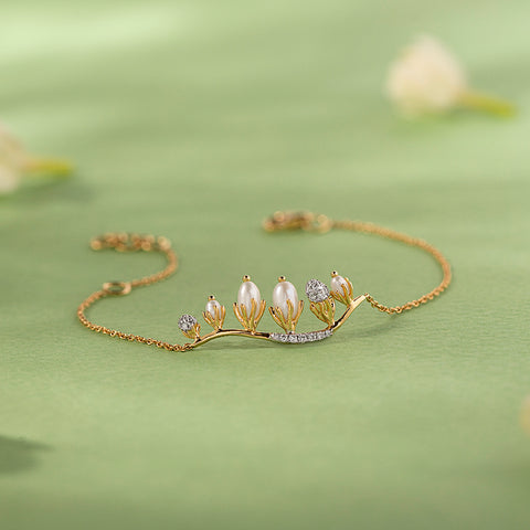 Curvy Pearl Grained Chain Bracelet