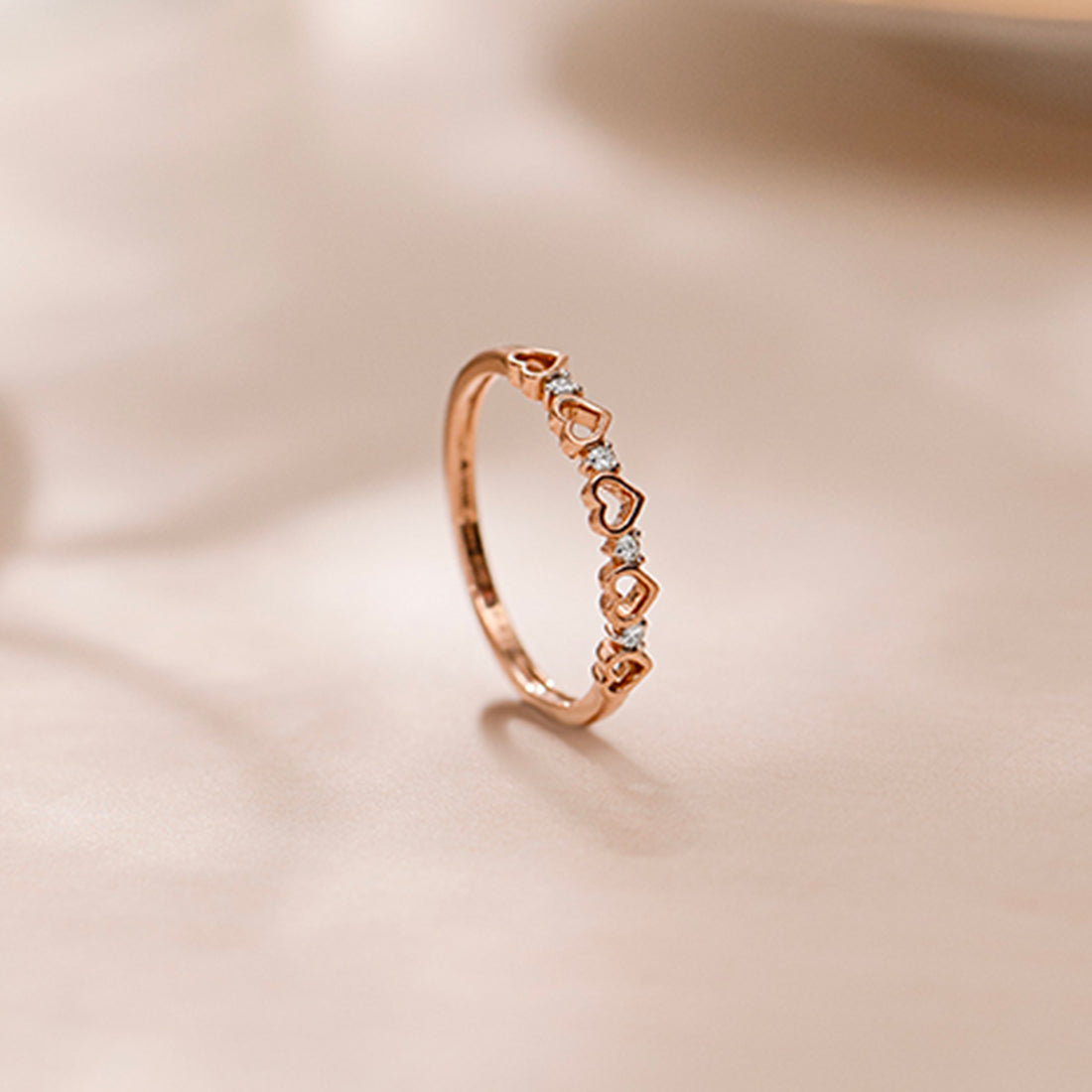 Glowing Heart Diamond Band