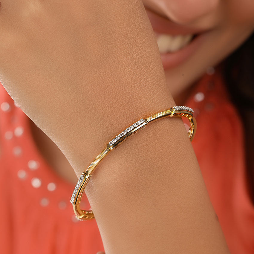 Sneha Pretty Diamond Bangle