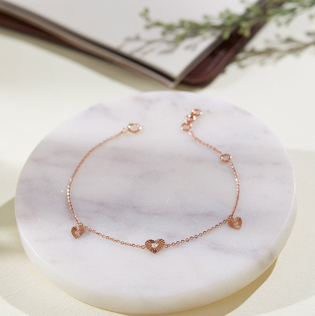 Heartfelt Elegance Diamond Chain Bracelet