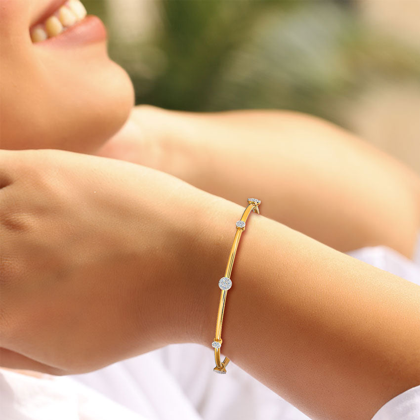 Sparkling Orb Diamond Bangle