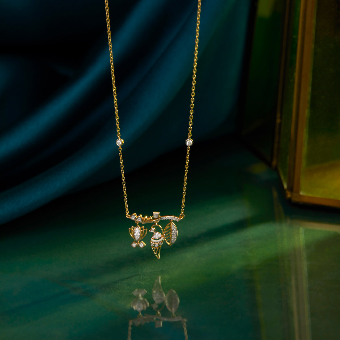 Rajdulari Diamond Necklace