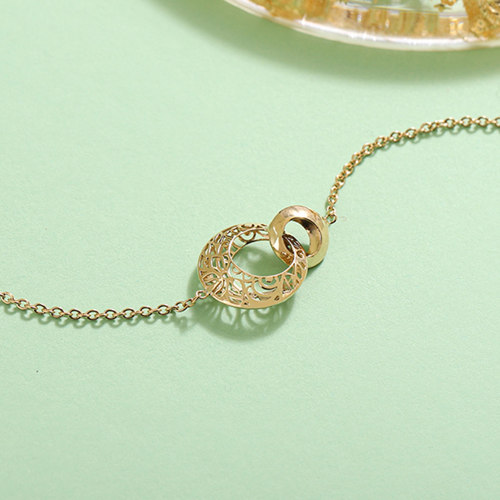 Elle Interlooped Cutout Gold Bracelet