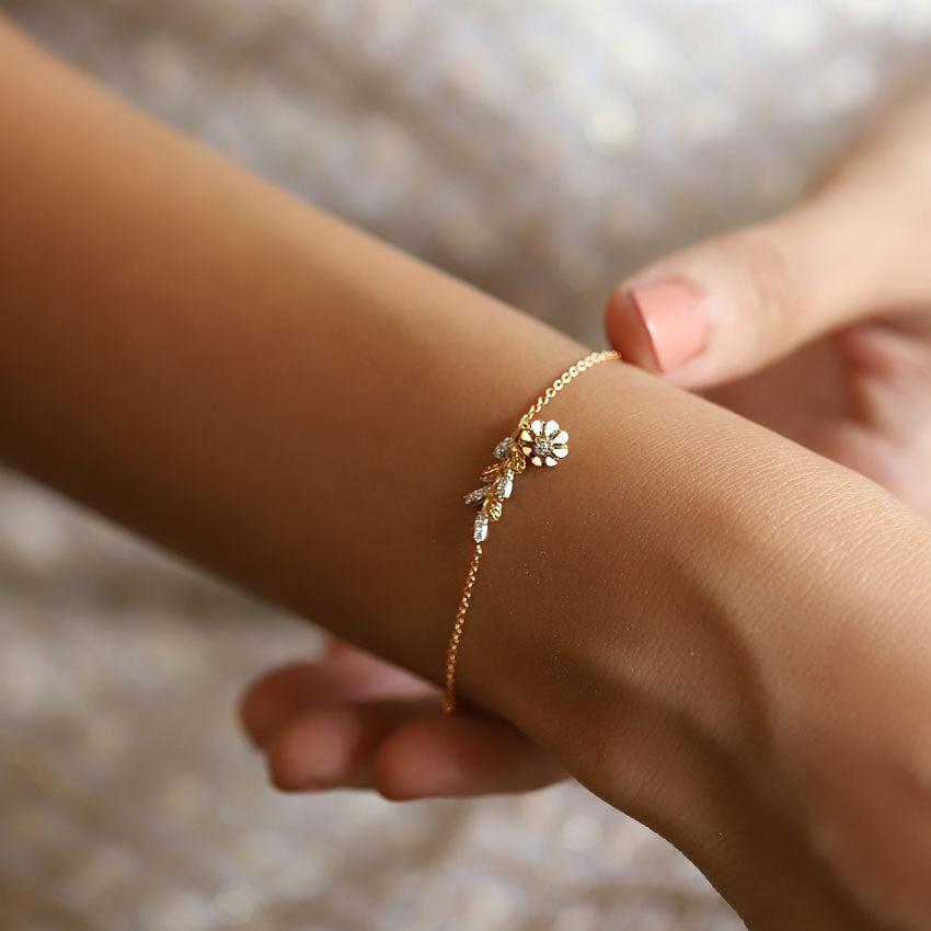 Victory Blossom Diamond Bracelet