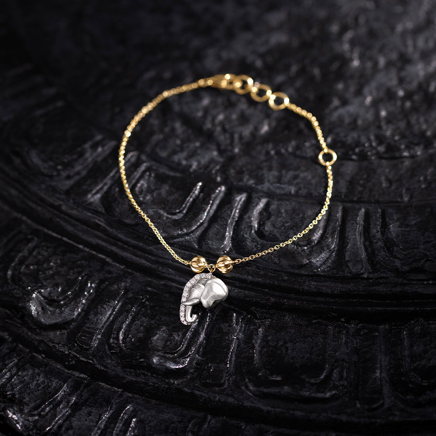 Glimmering Giant Diamond Chain Bracelet