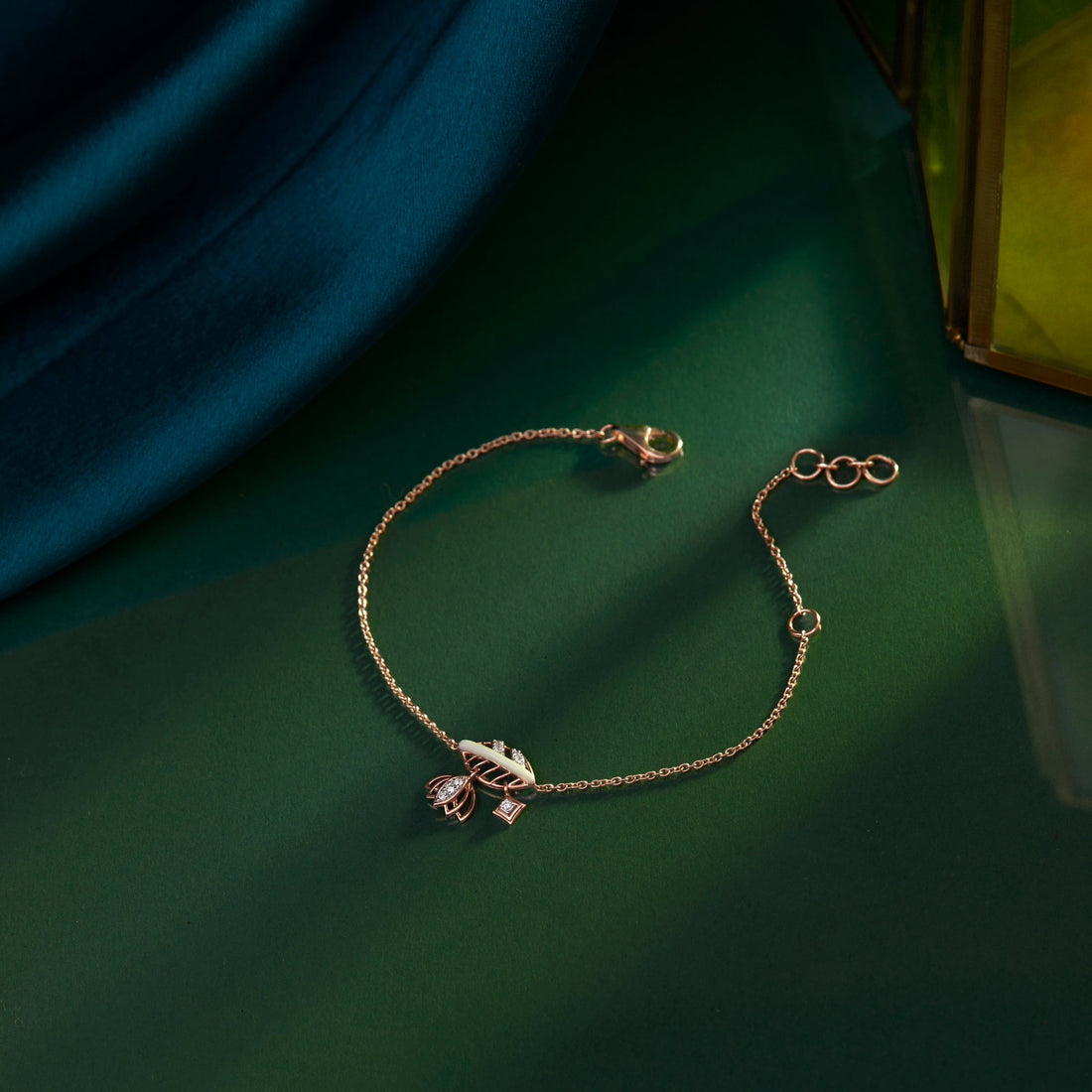 Phuler Taj Diamond Bracelet