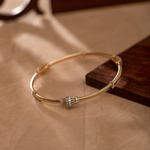 Rahi Diamond Bangle