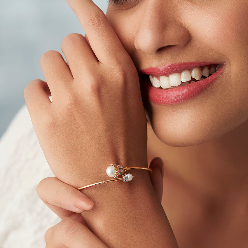 Elrina Pearl Bracelet