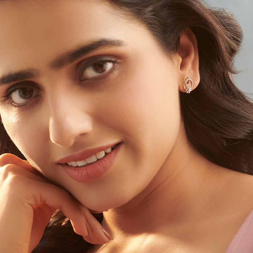 Floret in Loop Diamond Stud Earrings