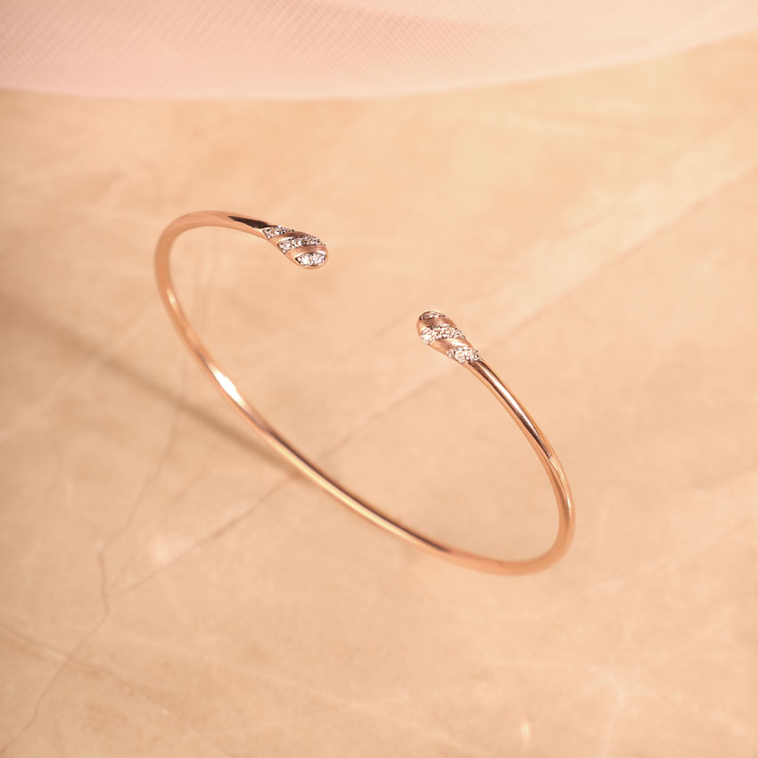 Elizabeth Swirl Diamond Bracelet