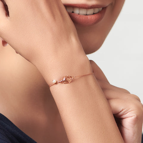Feather Pearl Bracelet