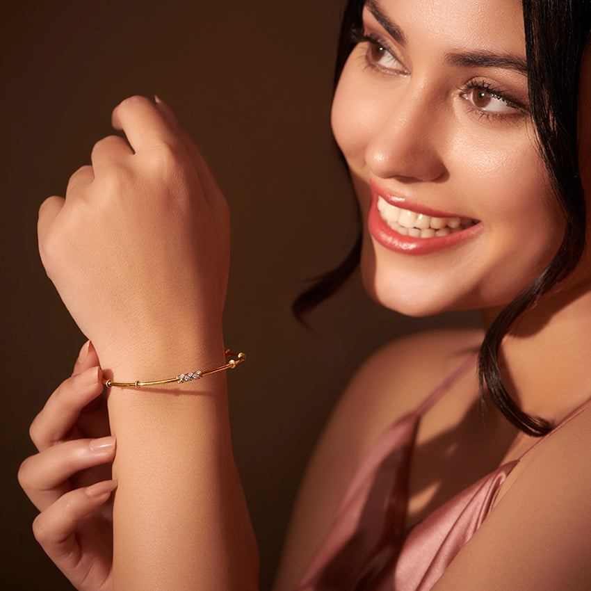 Nirvina Diamond Bangle