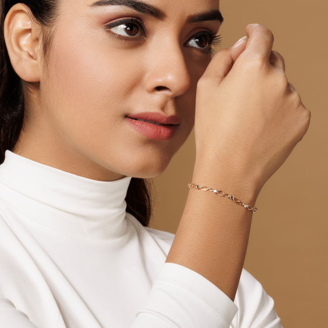 Shimmery Sauve Gemstone Chain Bracelet