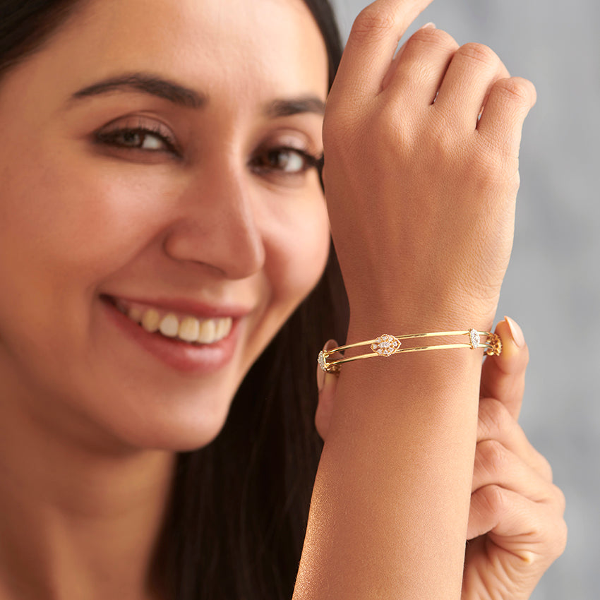 Amey Diamond Bangle