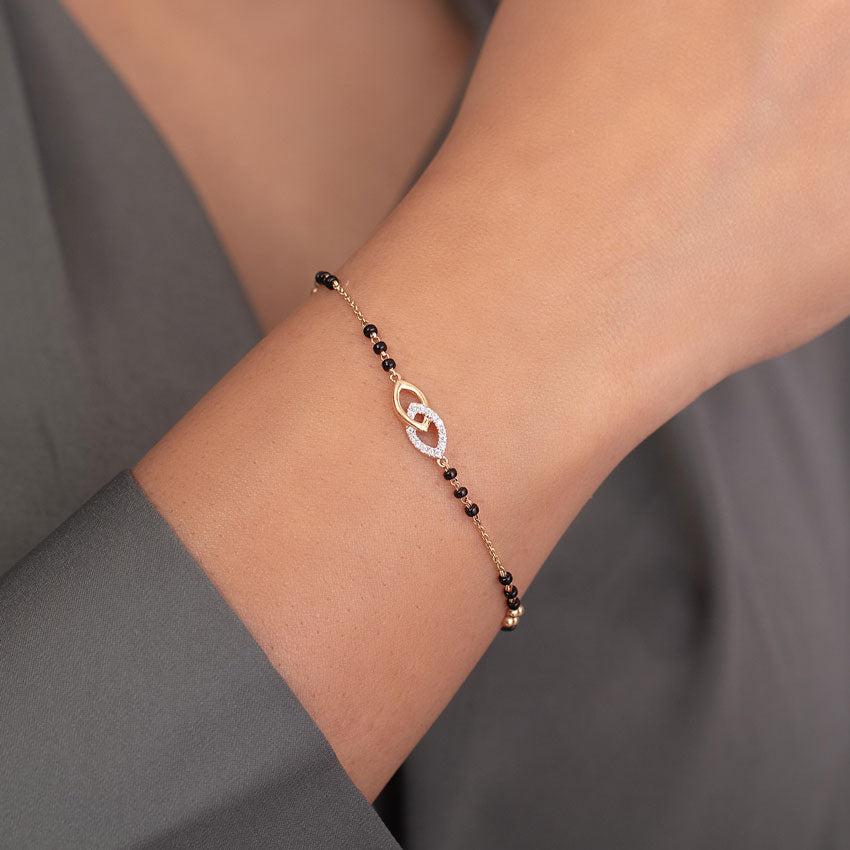 Amoli Diamond Mangalsutra Bracelet