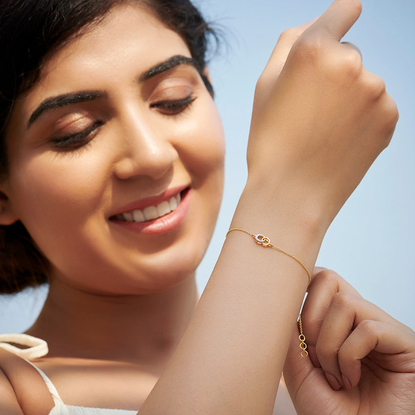 Eternally Linked Diamond Chain Bracelet