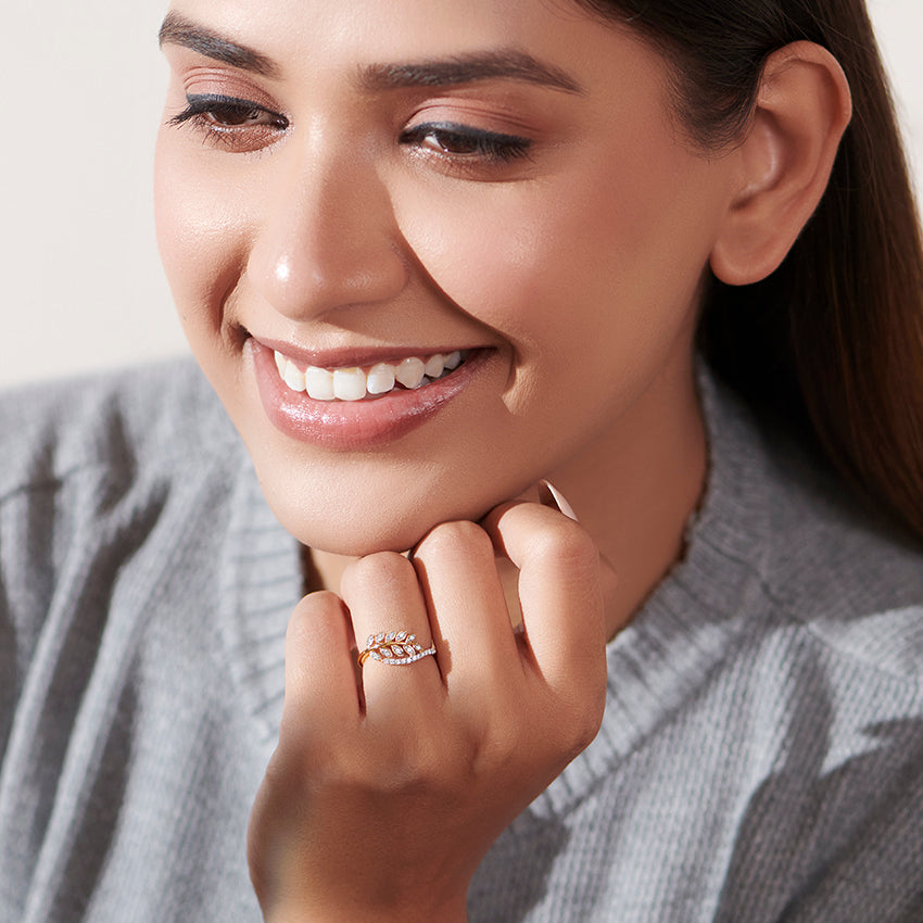 Glinting Leaves Diamond Ring