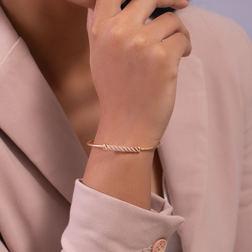 Kinarya Linear Diamond Bracelet