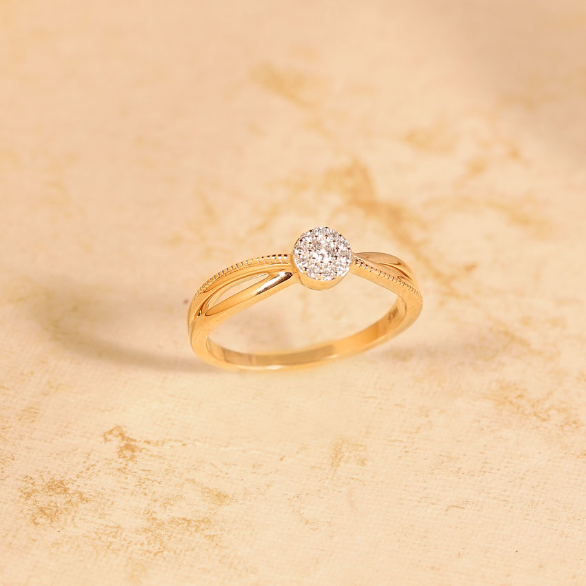 Intertwine Cluster Diamond Ring