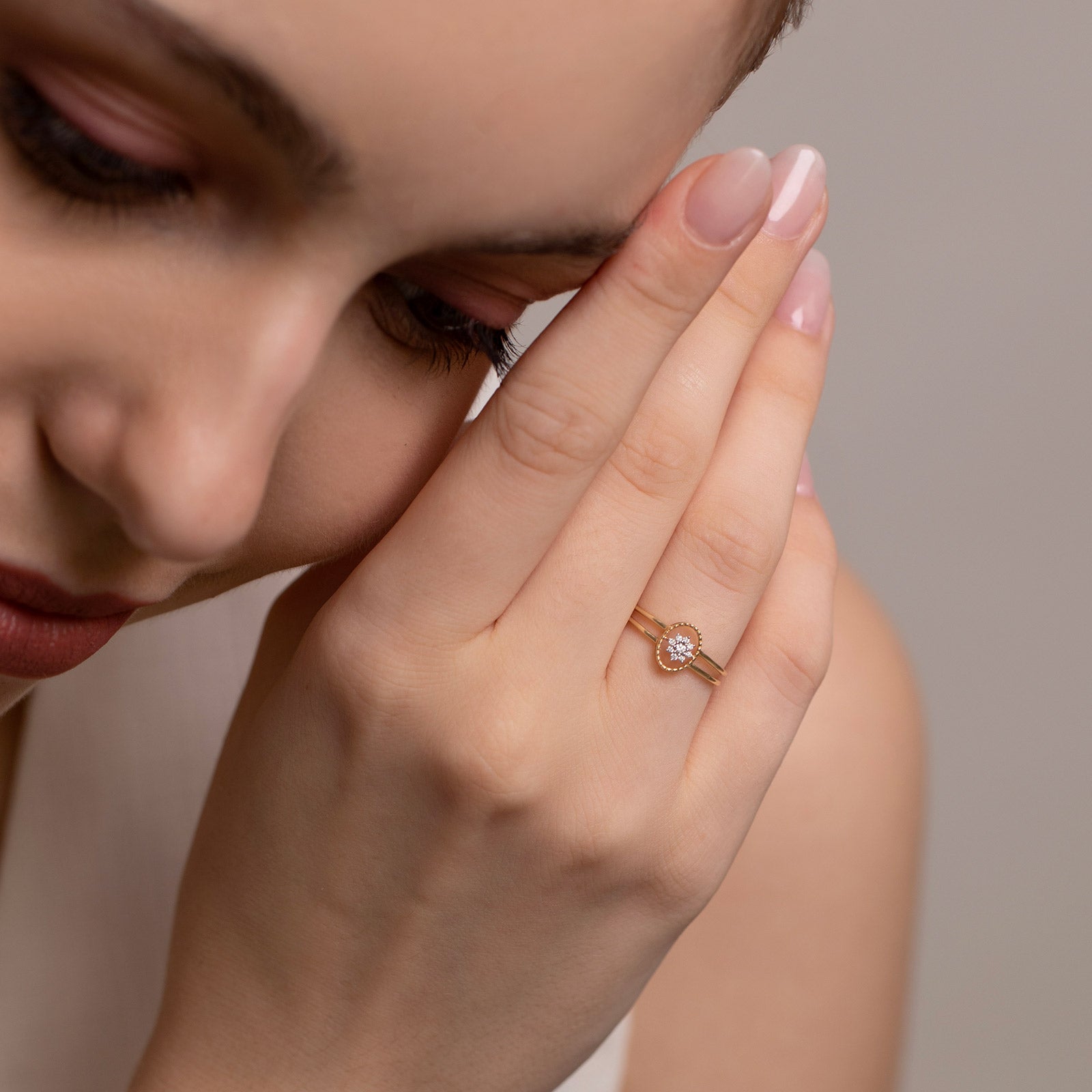 Pleasing Oval Diamond Ring