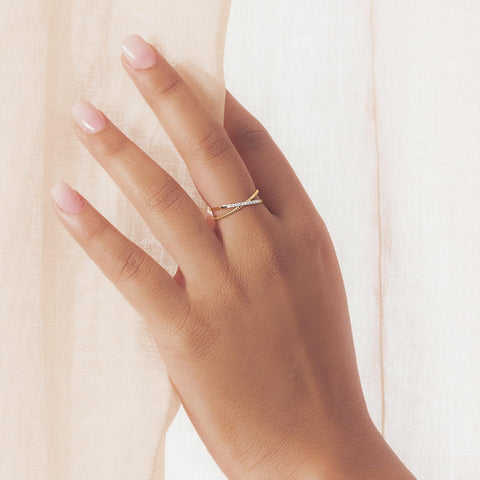 Criss Cross Diamond Ring