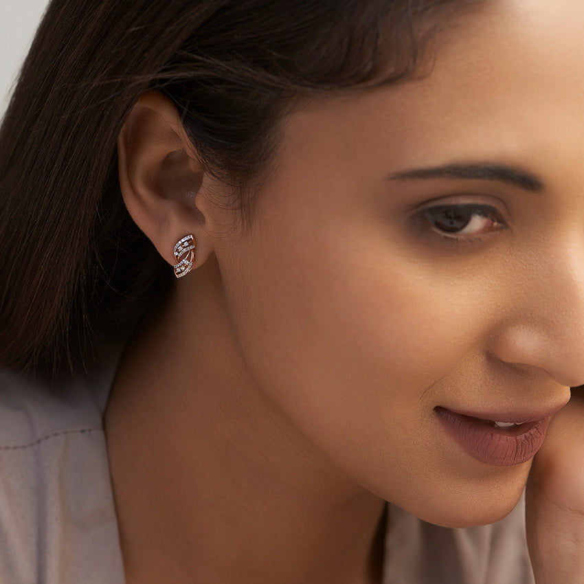 Ellie Wave Diamond Stud Earrings