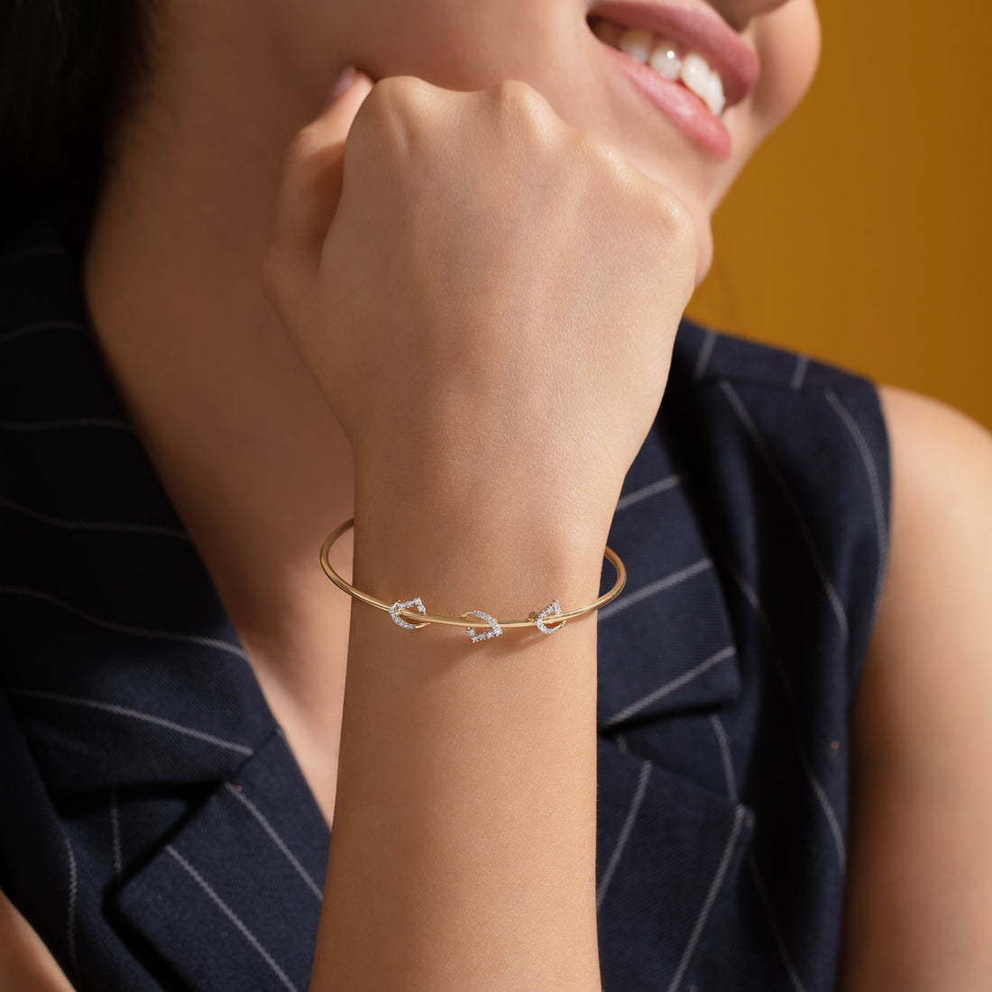 Abstract Knots Diamond Bracelet