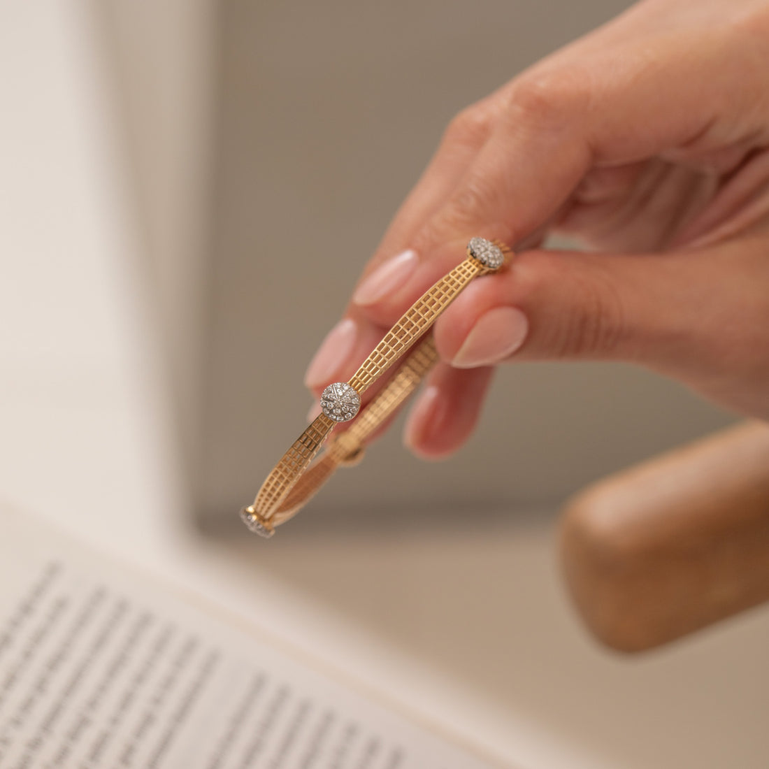 Orb Mesh Diamond Bangle