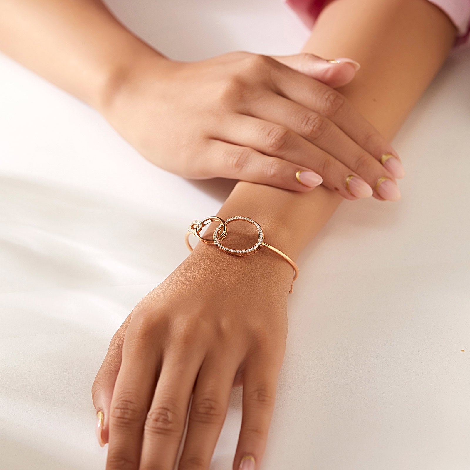 Twinkling Twine Diamond Tube Bracelet