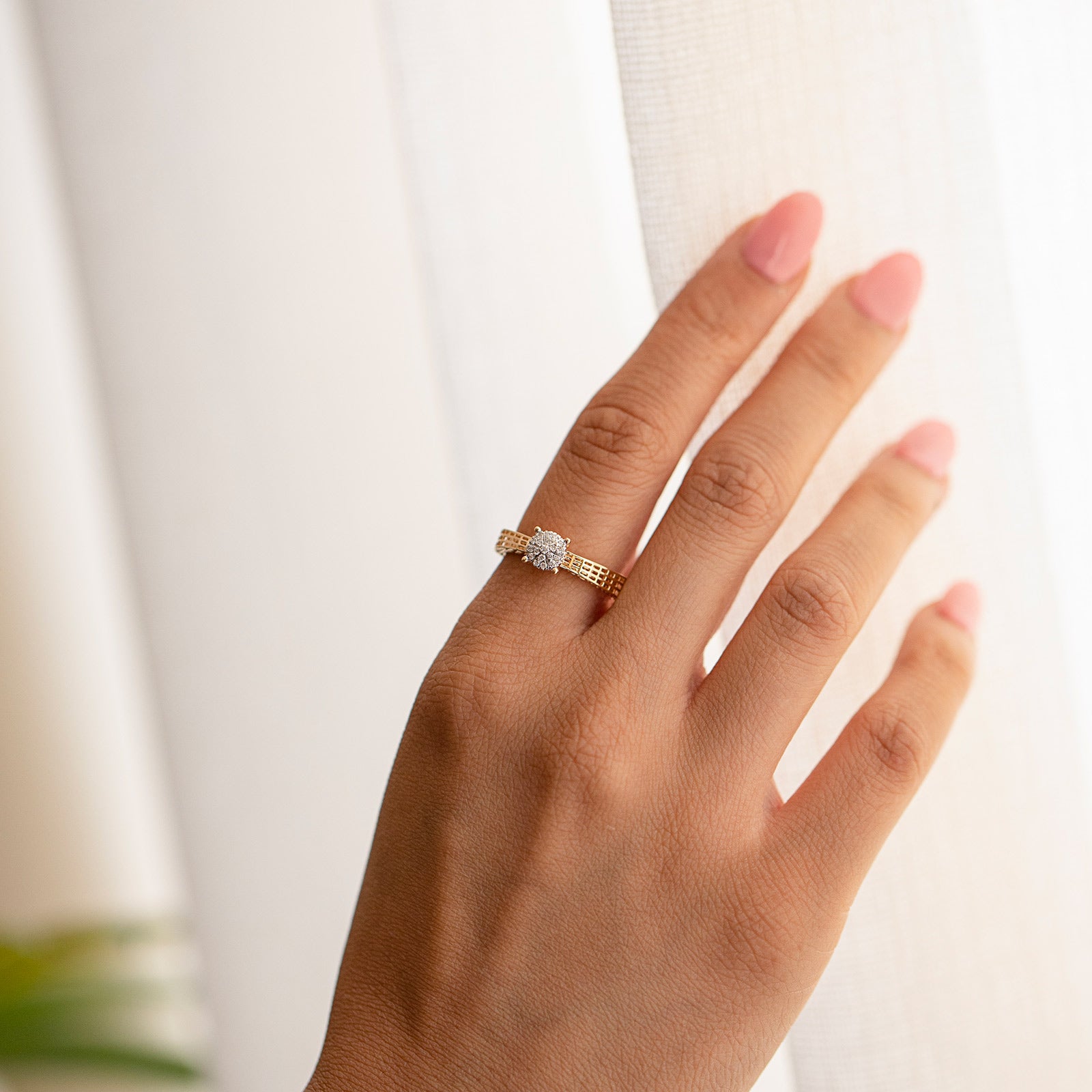 Mesh Cluster Diamond Ring