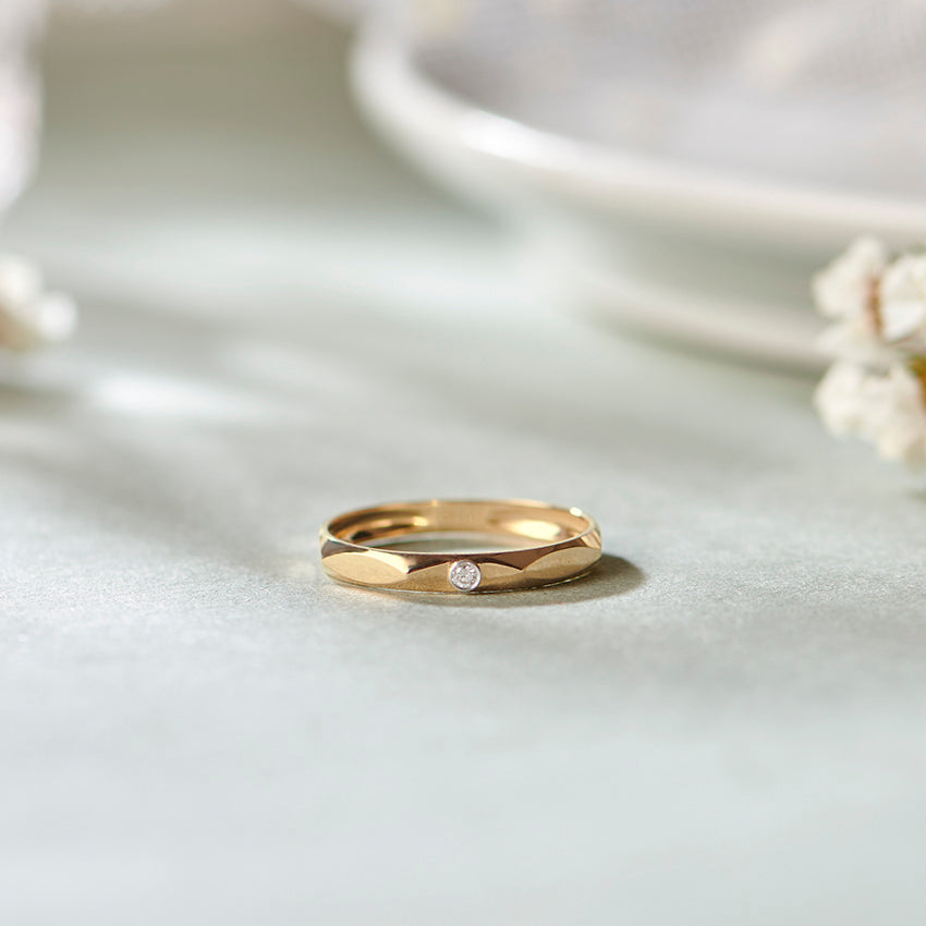 Exotic Edge Diamond Band