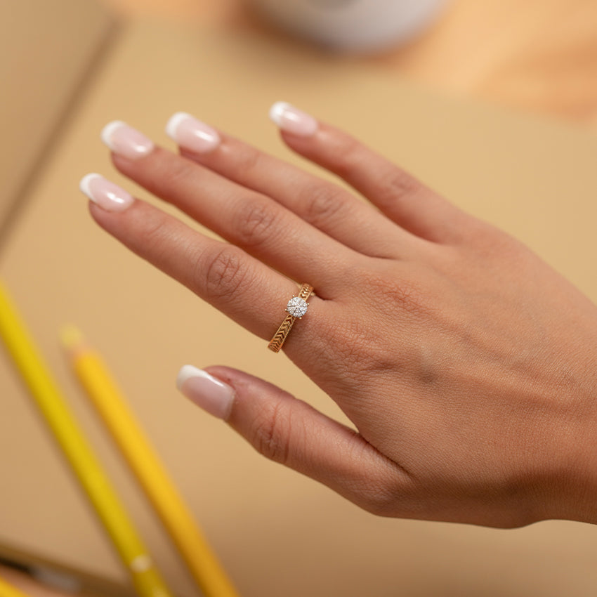 Chevron Mesh Diamond Ring