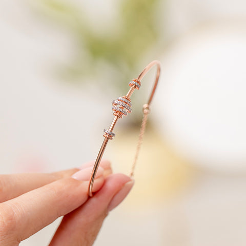 Linear Spark Diamond Bracelet