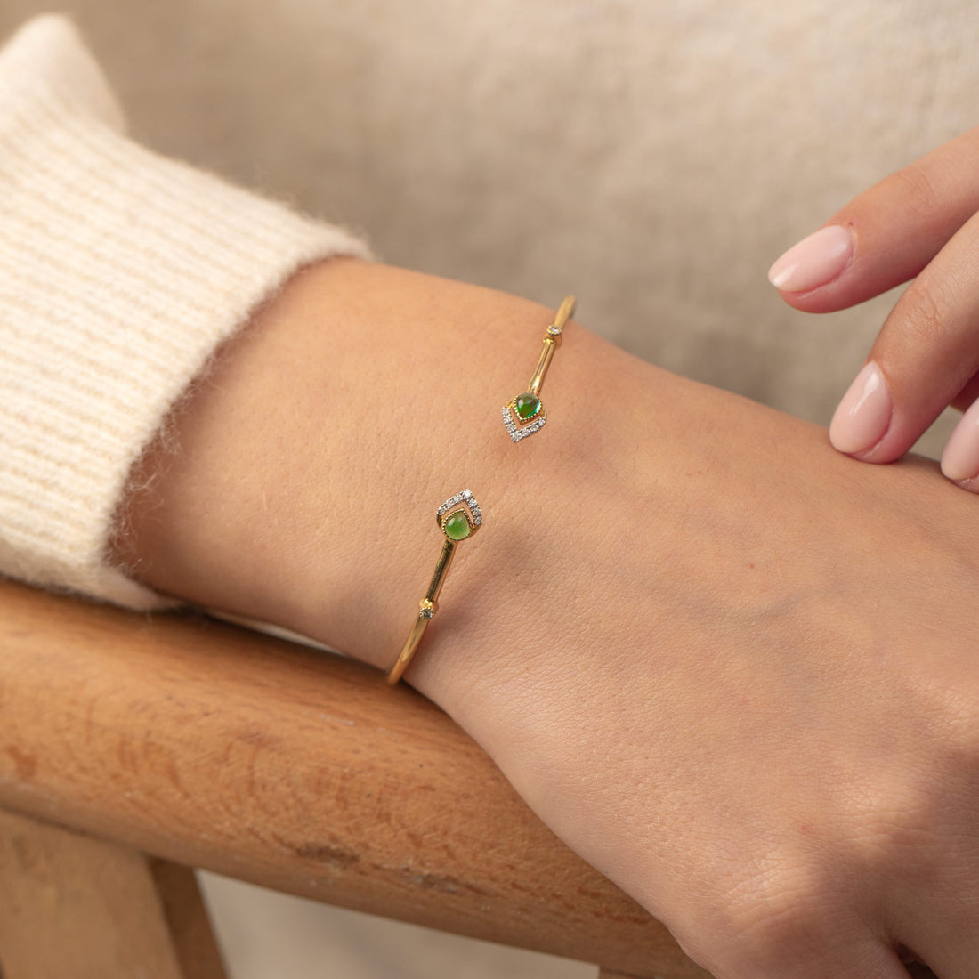 Betel Gemstone Bracelet