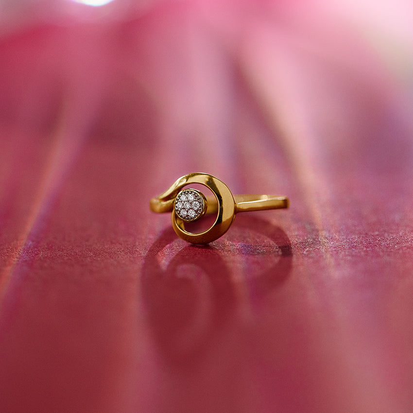 Scroll Cluster Diamond Ring