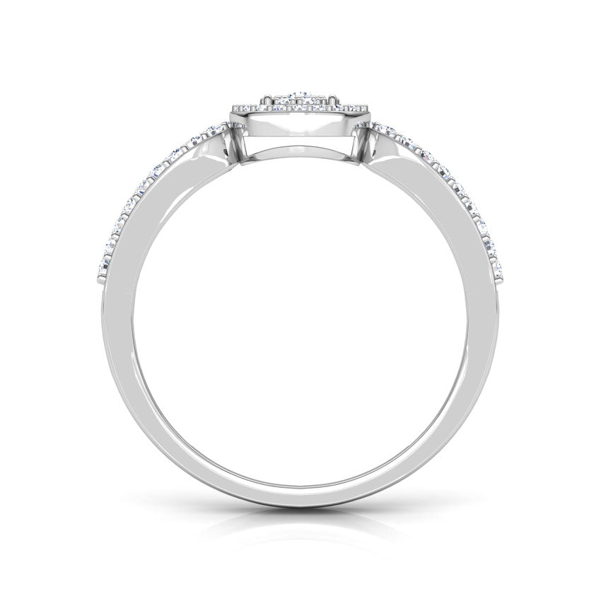 Emily Halo Diamond Ring