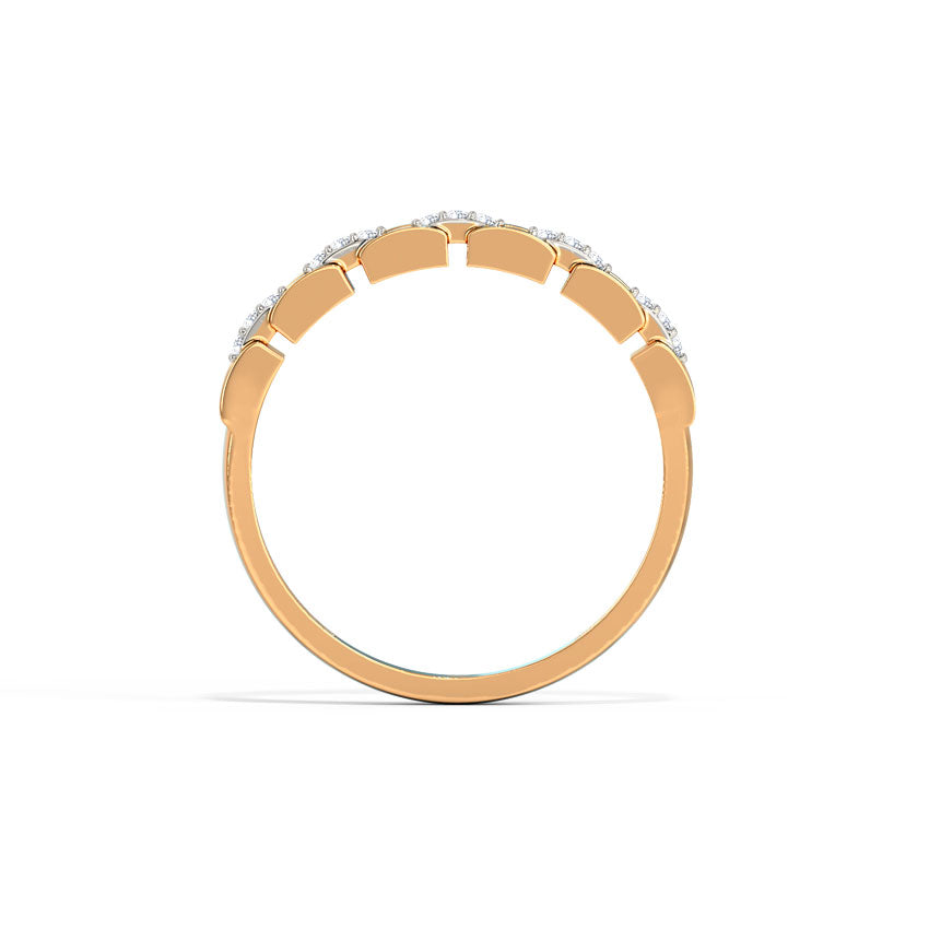 Julia Interlinked Diamond Band