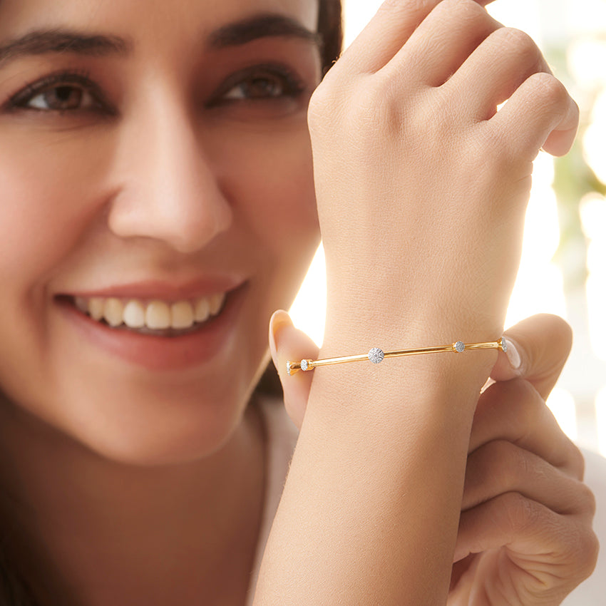 Sparkling Orb Diamond Bangle