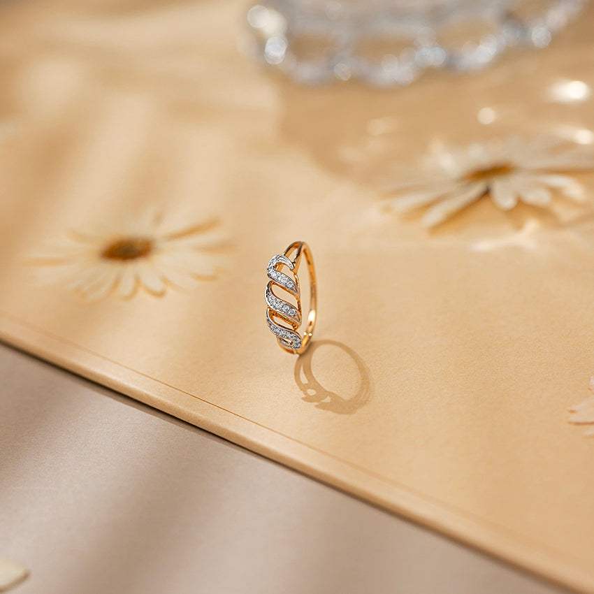 Interwind Shimmer Diamond Ring