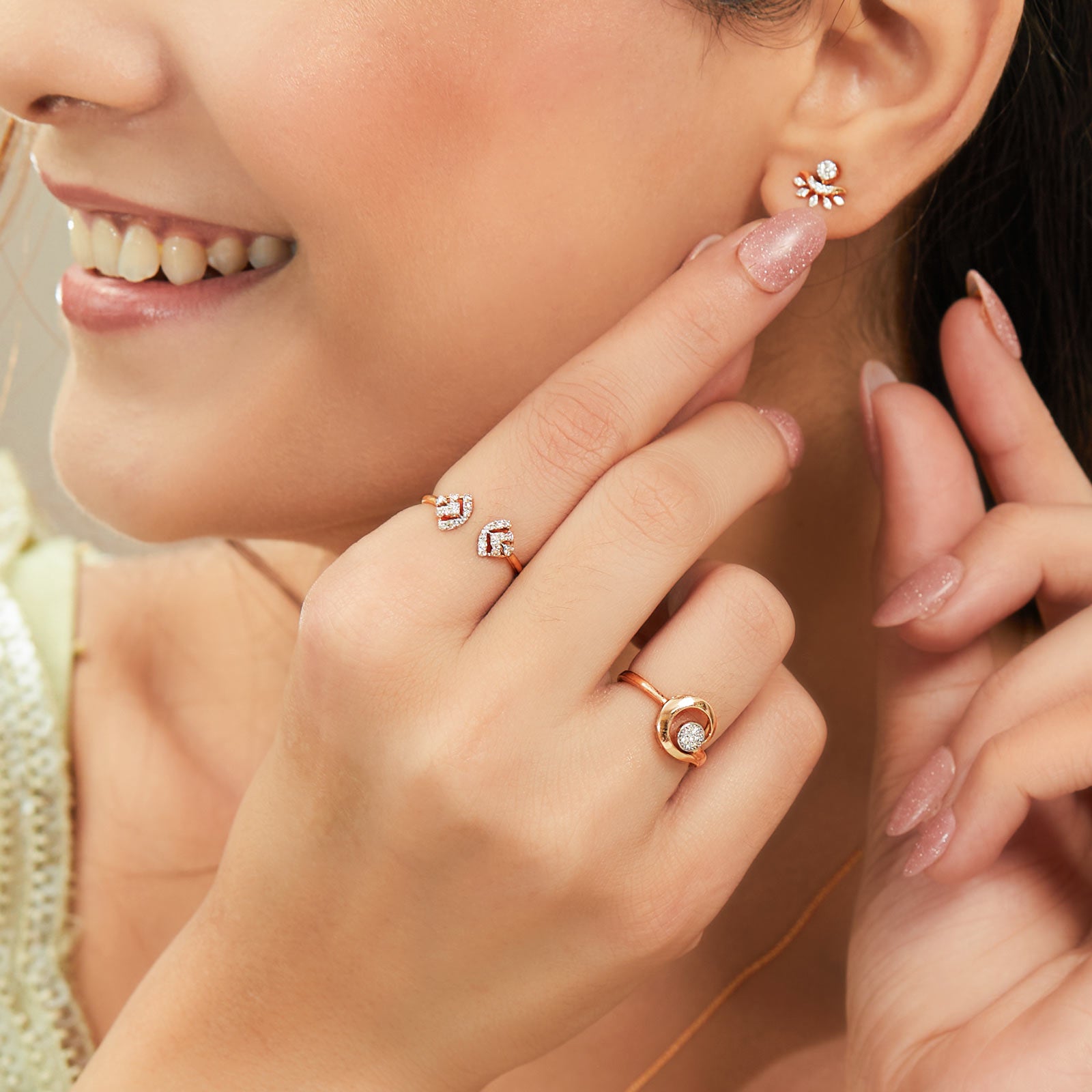 Scroll Cluster Diamond Ring