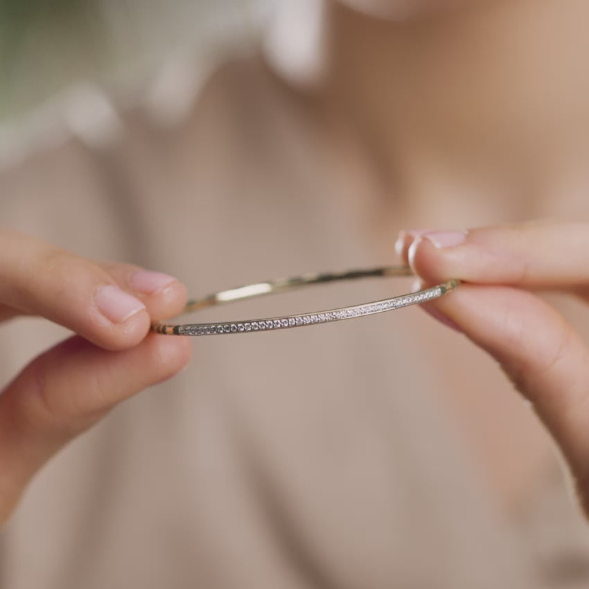 Elegance Enclosed Diamond Bangle