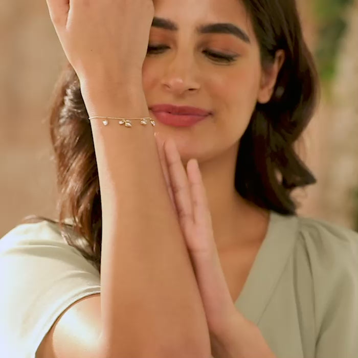 Pearly Dangle Diamond Bracelet