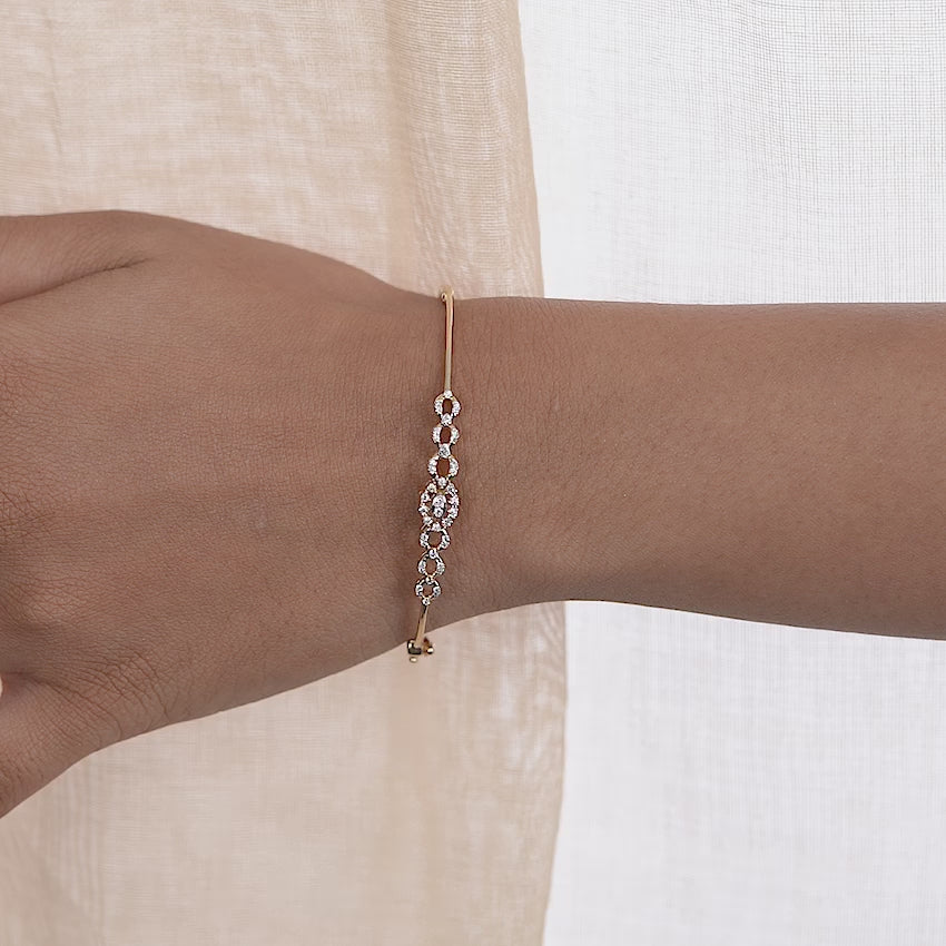 Radiant Reverie Diamond Bracelet